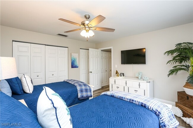 property at 195 Peppermint Ln