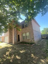 4256 Meadowknoll Dr in Fort Worth, TX - Building Photo - Building Photo
