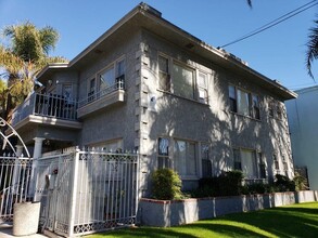 3rd Street Apartments in Long Beach, CA - Building Photo - Building Photo