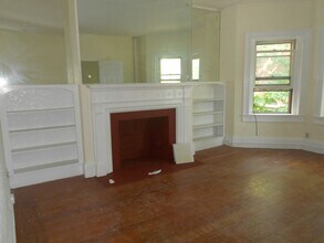6 Beals St, Unit 2 in Brookline, MA - Building Photo - Building Photo