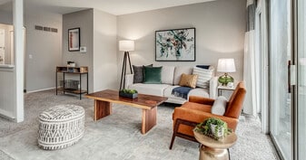 The Club at Indian Creek Apartment Homes