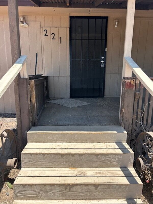 property at 221 Dakota St