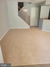 206 Oliphant Ln in Mount Laurel, NJ - Building Photo - Building Photo