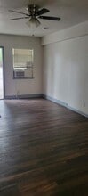 5301 Collingsworth St in Houston, TX - Building Photo - Building Photo