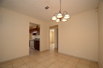 722 Odessa Ct in Houston, TX - Building Photo - Building Photo