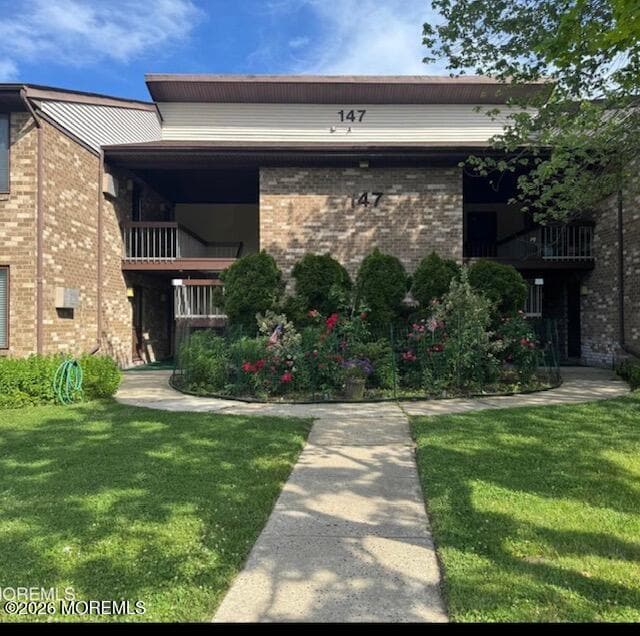 property at 147 Amberly Dr