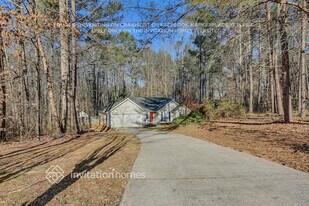 893 Columbia Ct in Canton, GA - Building Photo