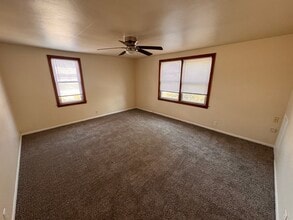 1321 Manitoba Ave in South Milwaukee, WI - Building Photo - Building Photo