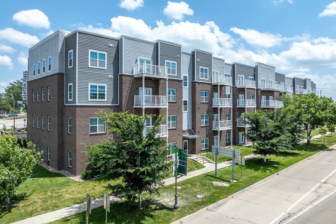 Ashton Flats in Cedar Rapids, IA - Foto de edificio