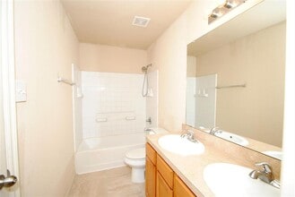 2703 Alvar Dr in Houston, TX - Building Photo - Building Photo