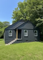 1085 S Greer St in Memphis, TN - Building Photo