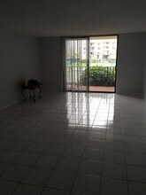 2786 Tennis Club Dr in West Palm Beach, FL - Building Photo - Building Photo