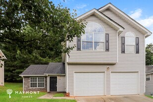 4140 Clarks Tr in Douglasville, GA - Building Photo