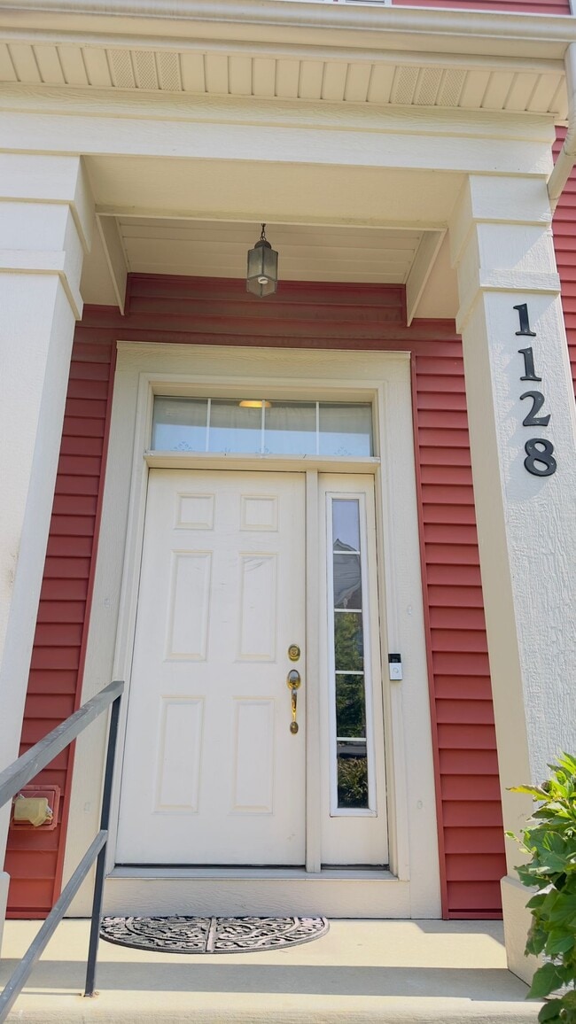 property at 1128 Bartholdi Ct