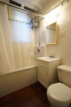 40 Quint Ave in Boston, MA - Building Photo - Building Photo