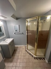 179 Longview Ave, Unit B in Fairfield, CT - Building Photo - Building Photo