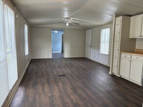 908 Salters St in Lake City, SC - Building Photo - Building Photo