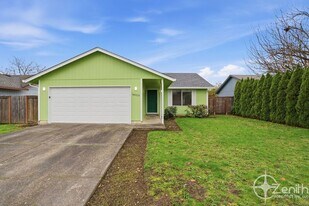 16113 NE 4th Way in Vancouver, WA - Building Photo