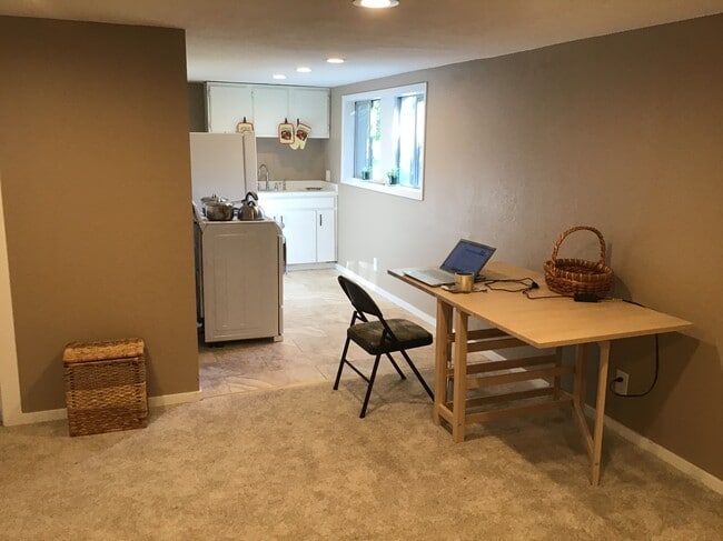17405 Ashworth Ave N, Unit 17405 Ashworth Avenue North Shoreline WA