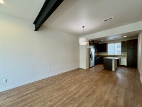 2263 Glenarm Pl in Denver, CO - Building Photo - Building Photo