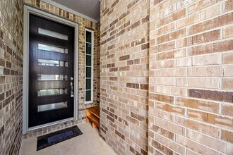 9222 Dearborn Knoll Dr in Cypress, TX - Building Photo - Building Photo