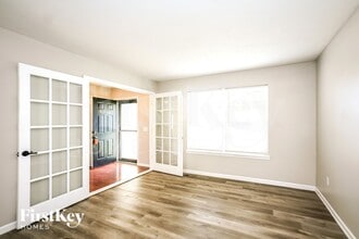 8438 Aviva Ln in Indianapolis, IN - Building Photo - Building Photo