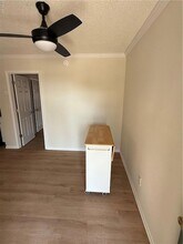 255 W Ocean View Ave, Unit 3 in Norfolk, VA - Building Photo - Building Photo