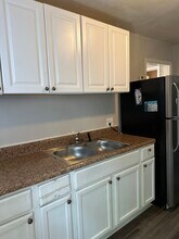 836 Rodey Ave, Unit 3 in Charlotte, NC - Building Photo - Building Photo