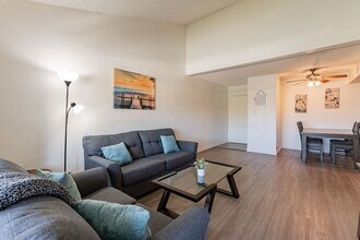7350 N Via Paseo Del Sur Q201 Via in Scottsdale, AZ - Building Photo - Building Photo