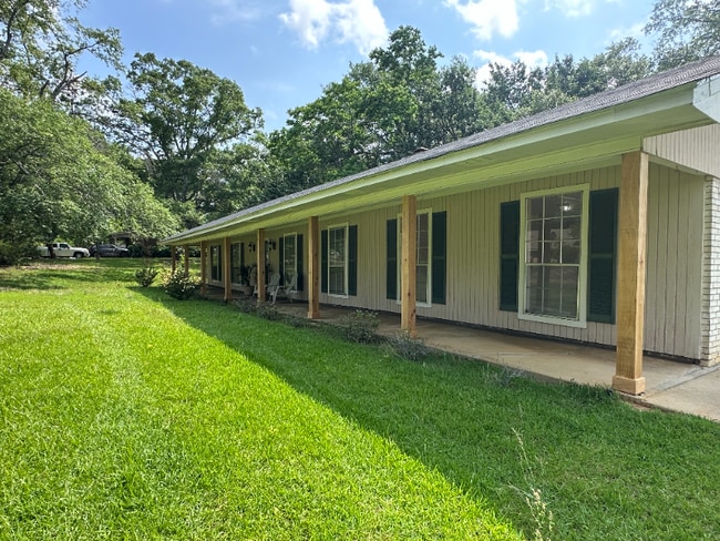 221 Pecan Hill Dr in Madison, MS - Building Photo - Building Photo
