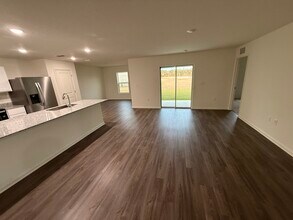 2555 NW 23rd Ave in Ocala, FL - Building Photo - Building Photo