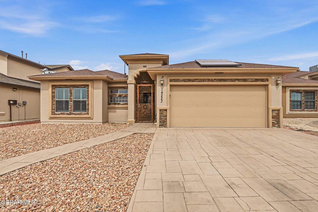 14223 Craggy Rock Ave in El Paso, TX - Building Photo