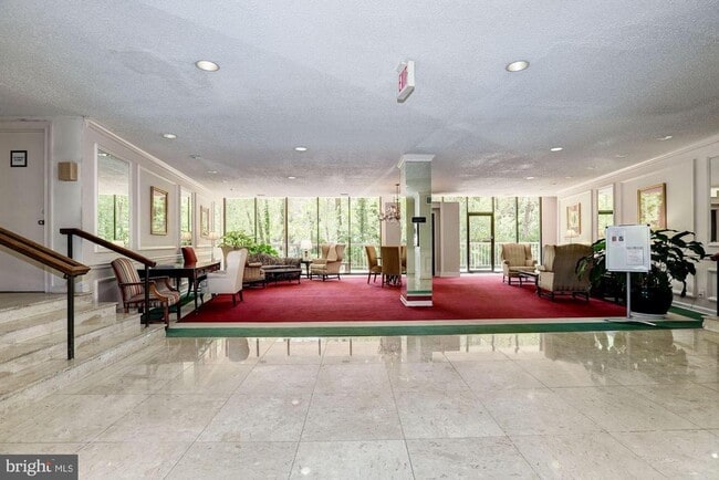 property at 5300 Columbia Pike