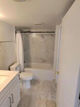 5560 NW 61st St in Coconut Creek, FL - Building Photo - Building Photo