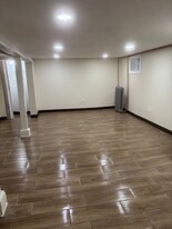 5853 W Dakin St in Chicago, IL - Building Photo