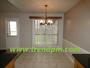 412 Asbury Dr in Saginaw, TX - Building Photo - Building Photo