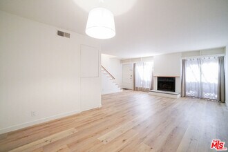 1534 N Formosa Ave in Los Angeles, CA - Building Photo - Building Photo