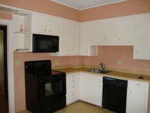 225 7th Ave SW in Rochester, MN - Building Photo - Building Photo