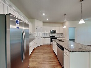 6607 Hidden Rose Pl in Riverview, FL - Building Photo - Building Photo