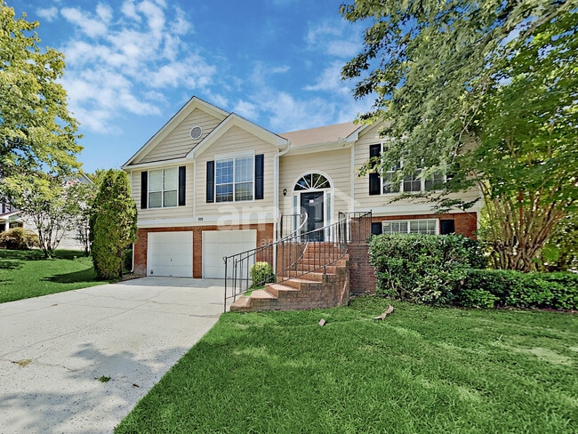 property at 3560 Andrea Lee Ct