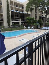 406 Tarpon Point in Tarpon Springs, FL - Building Photo - Building Photo