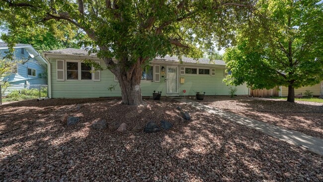 property at 2521 Farragut Ave