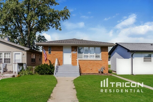 property at 8636 Massasoit Ave