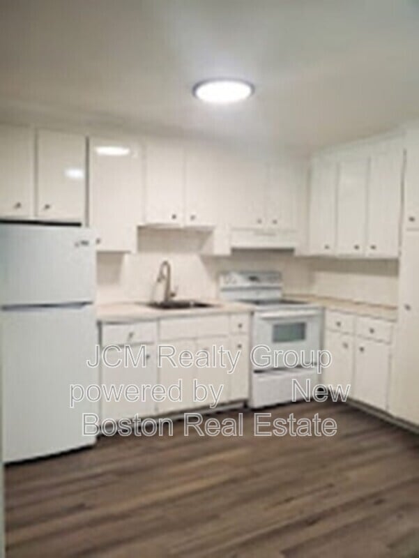 property at 700 Cummins Hwy