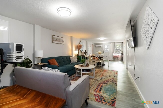 property at 2495 Lakeshore Dr