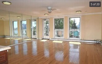 5311 Kennedy Blvd E, Unit 7 in West New York, NJ - Building Photo