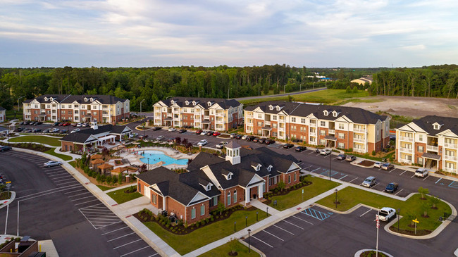 Clairmont At Jolliff Landing in Chesapeake, VA - Building Photo - Building Photo