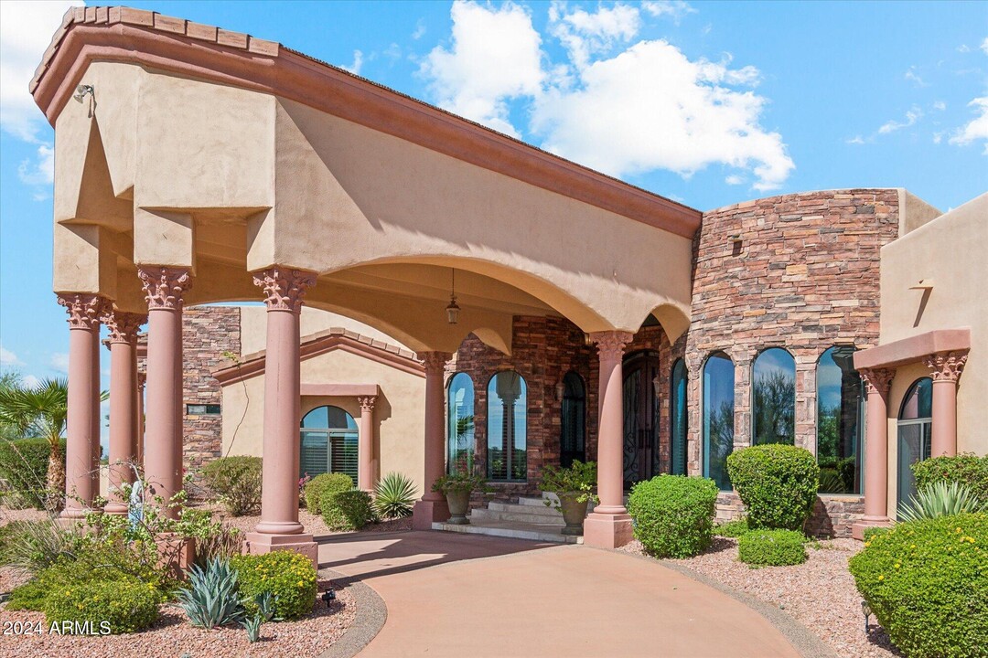 7170 E Rancho Del Oro Dr in Scottsdale, AZ - Foto de edificio