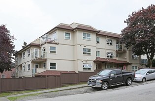 Lu'Ma Housing (Kitchener St) in Vancouver, BC - Building Photo