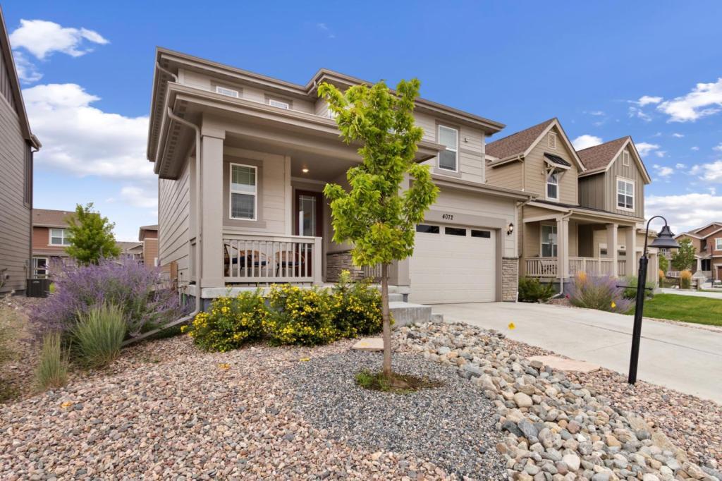 4072 Chasm Lk Dr in Loveland, CO - Building Photo